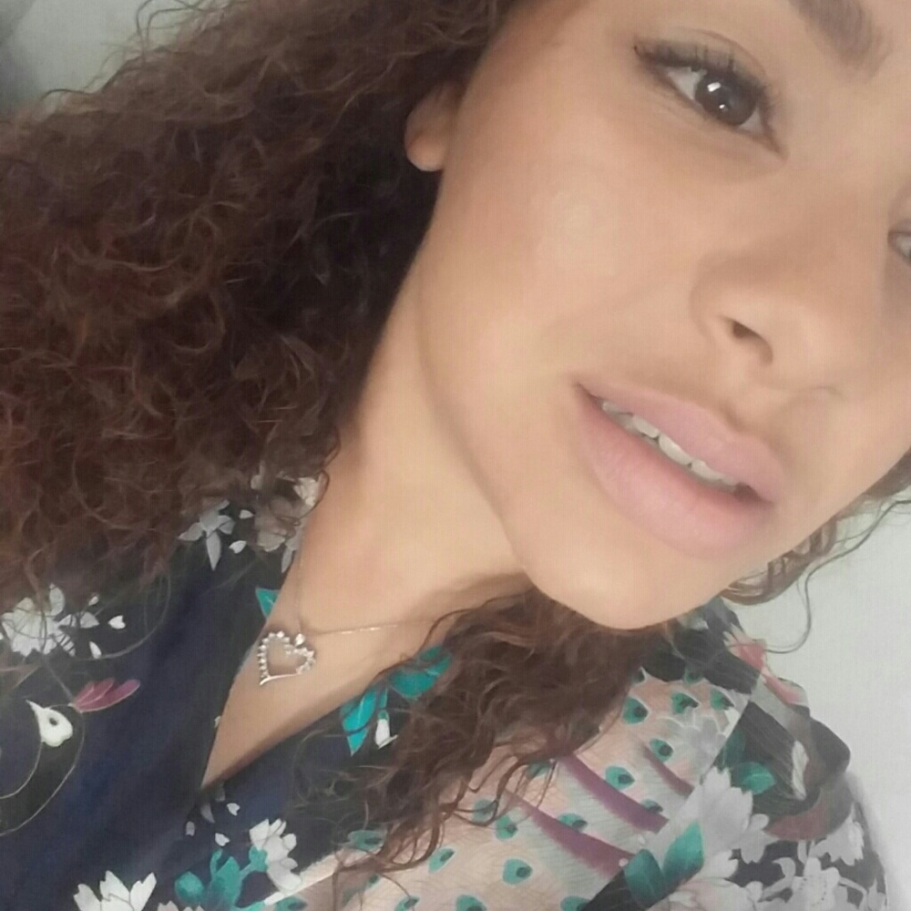 Meet your Posher, Korin