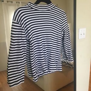 Cute mock neck striped Obey tee