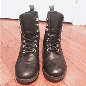 Steve Madden combat boots