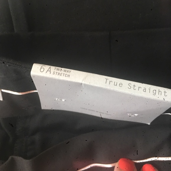 Gap True Straight black pants - Picture 2 of 3