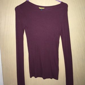 Burgundy ribbed long sleeve shirt