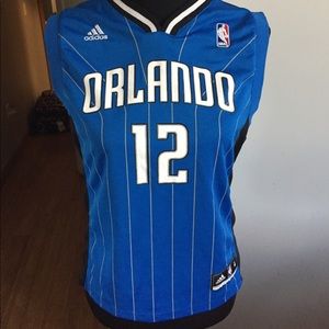 Boys size medium Orlando Magic jersey