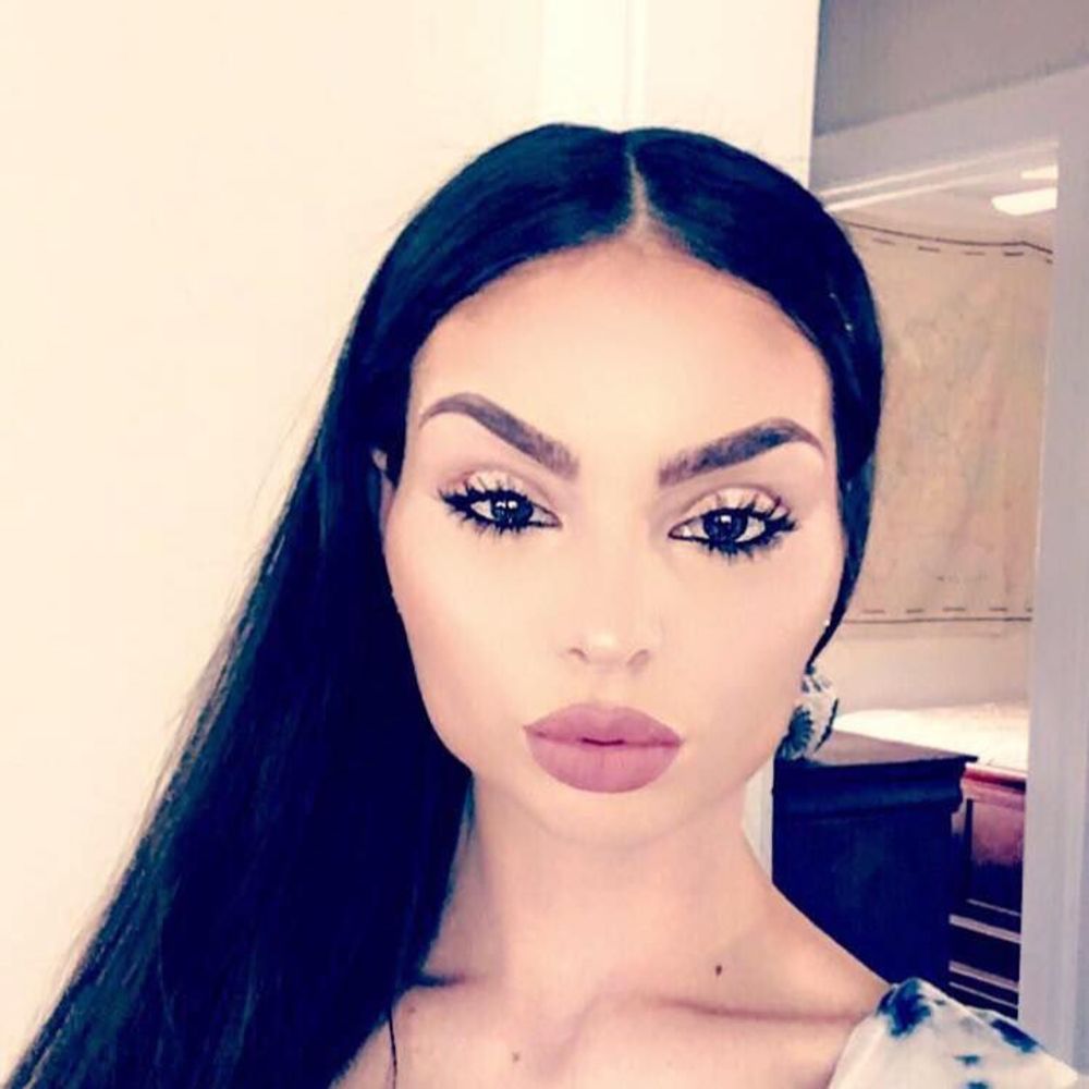 Meet your Posher, Erika