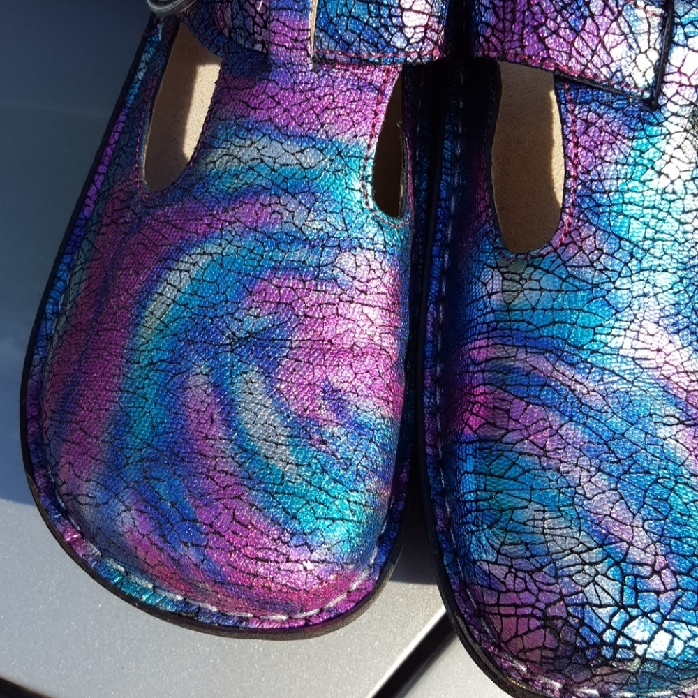 Algeria clogs size 7