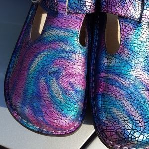 Algeria clogs size 7