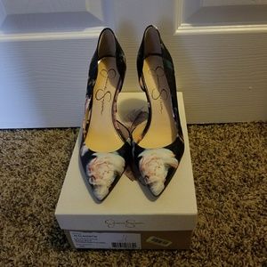 Jessica Simpson Pumps