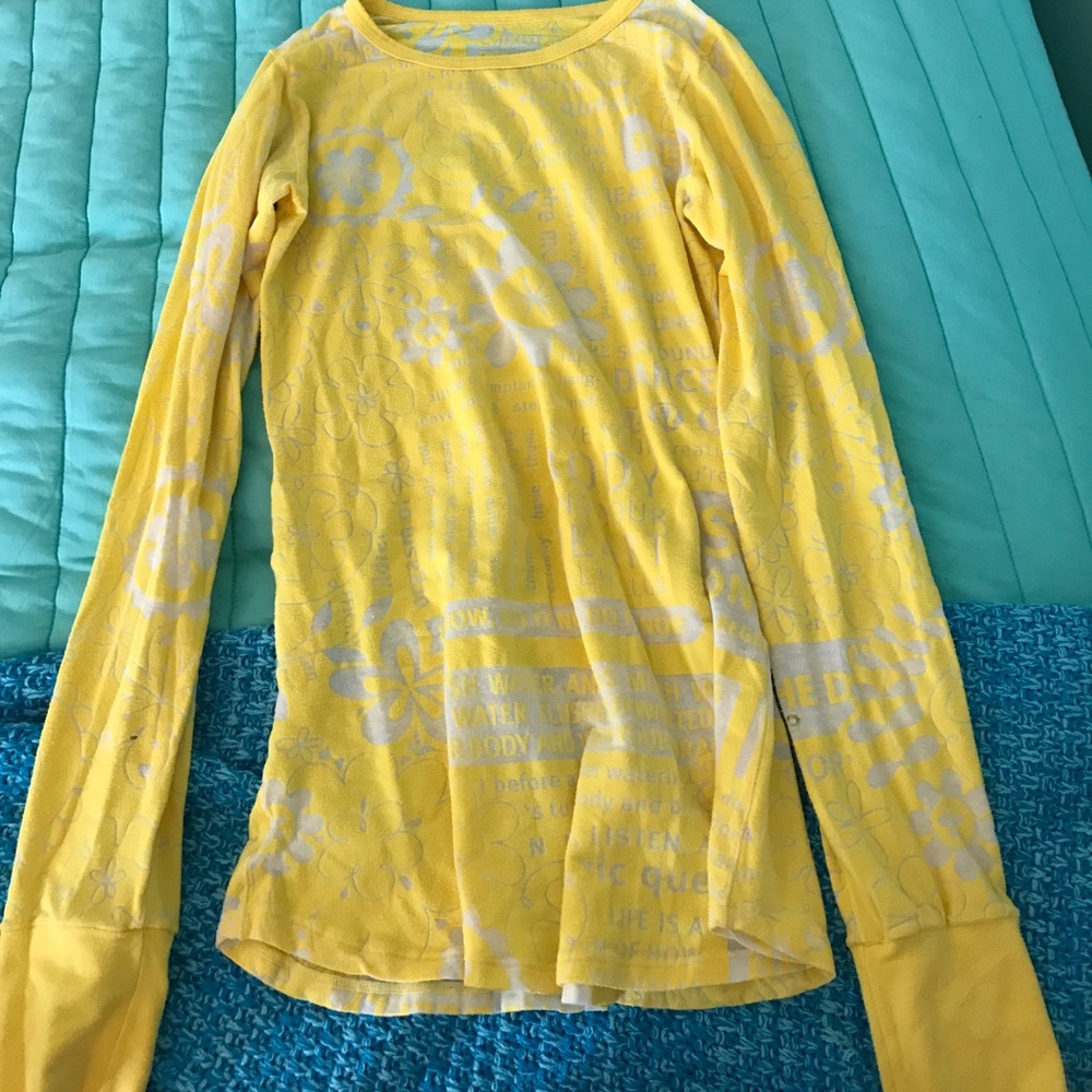 LULULEMON workout top