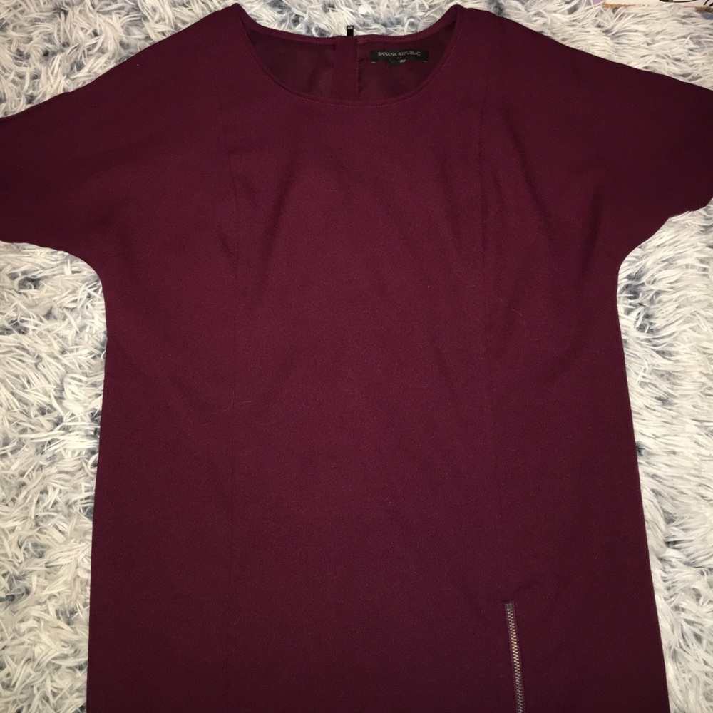 Banana republic maroon polyester dress