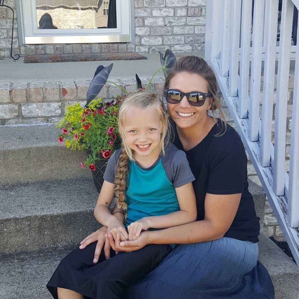 Meet your Posher, Julia