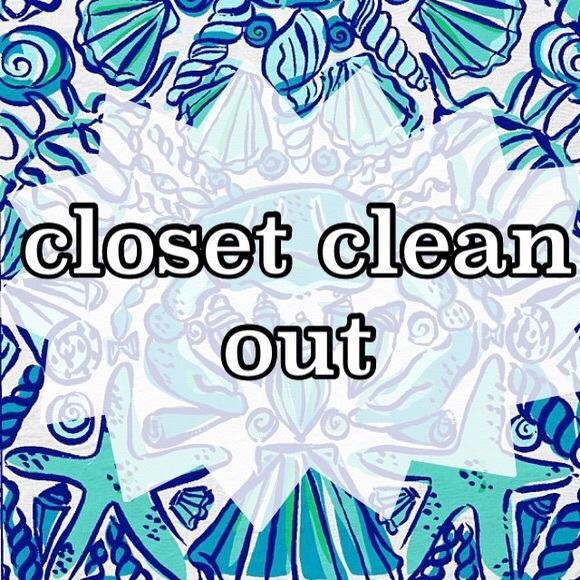 Closet clean out! Bundle for discounts! - Picture 1 of 1
