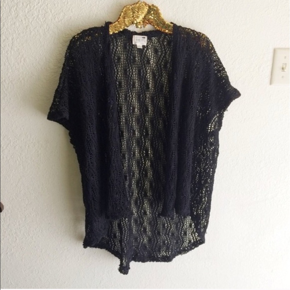 {SOLD} Black knit kimono
