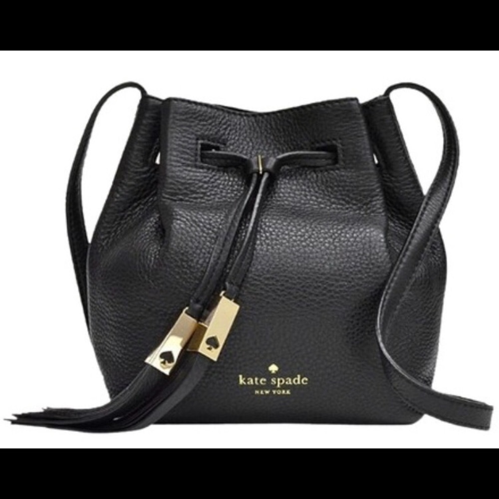 Black Kate Spade cooper bucket bag