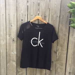 Calvin Klein Jeans T-Shirt!!