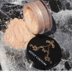 ARTISTIC COUTURE powder glow