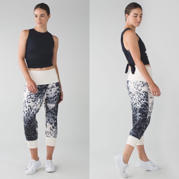 lululemon dance to yoga pant