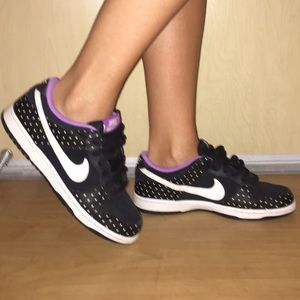 Nike shoes - black & purple