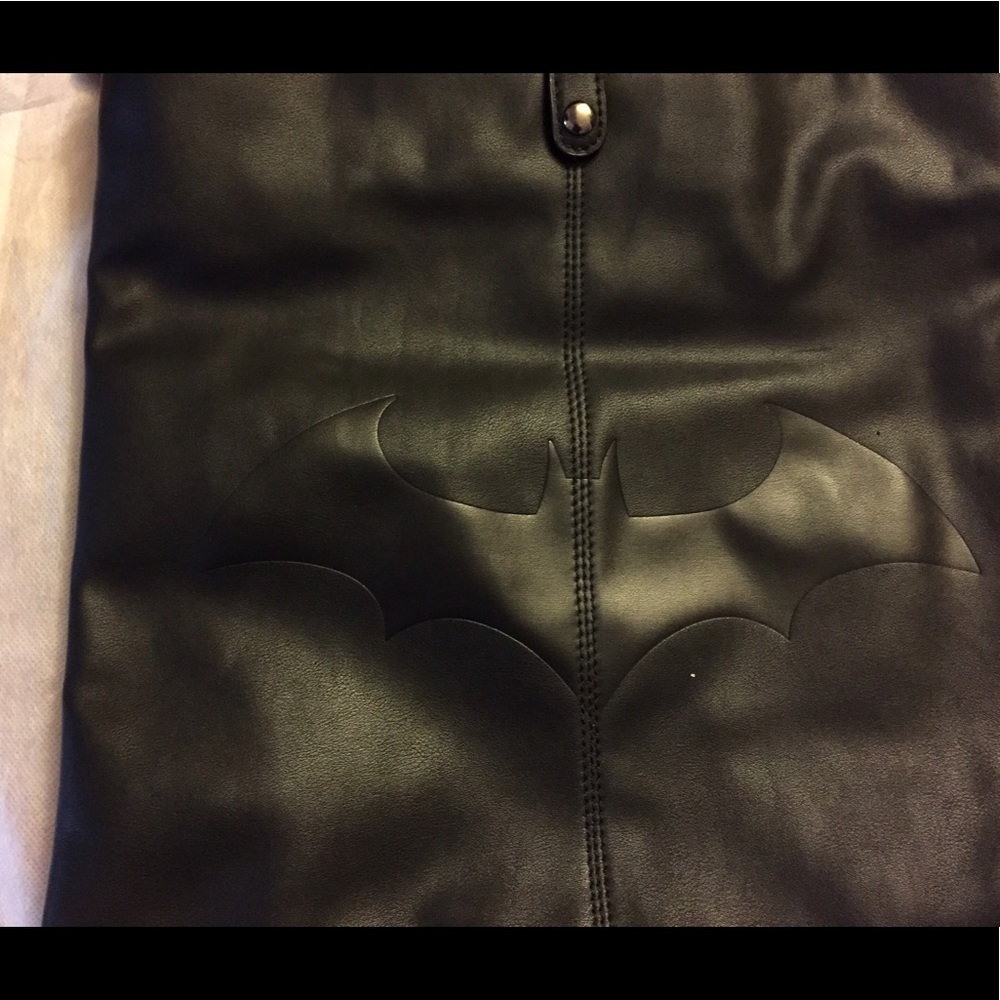 Batman Two way carry bag.