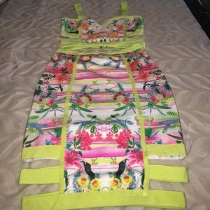 Bandage floral cut out two piece