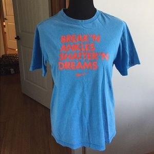 Nike boys shirt size large