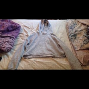 cropped hoodie