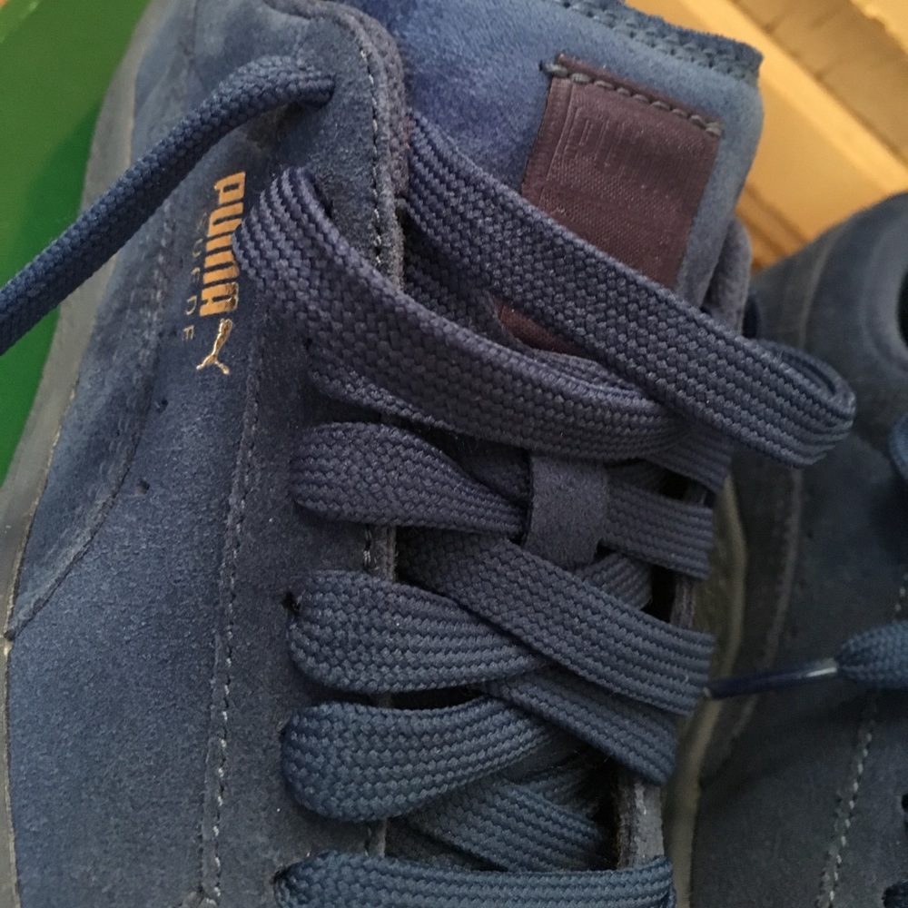 Puma - Picture 4 of 4