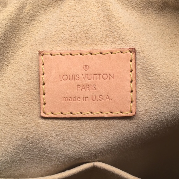 Authentic Louis Vuitton Evora MM in Damier Azur - Picture 7 of 8