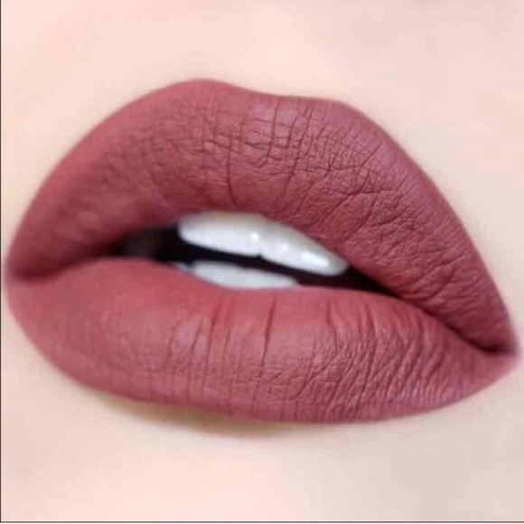 [SOLD] Liquid Matte Lipsticks Collection - Picture 2 of 4