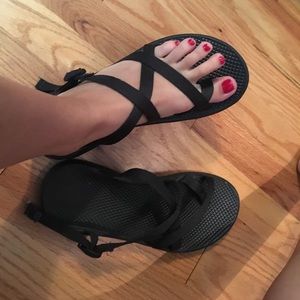 women's slip on chacos