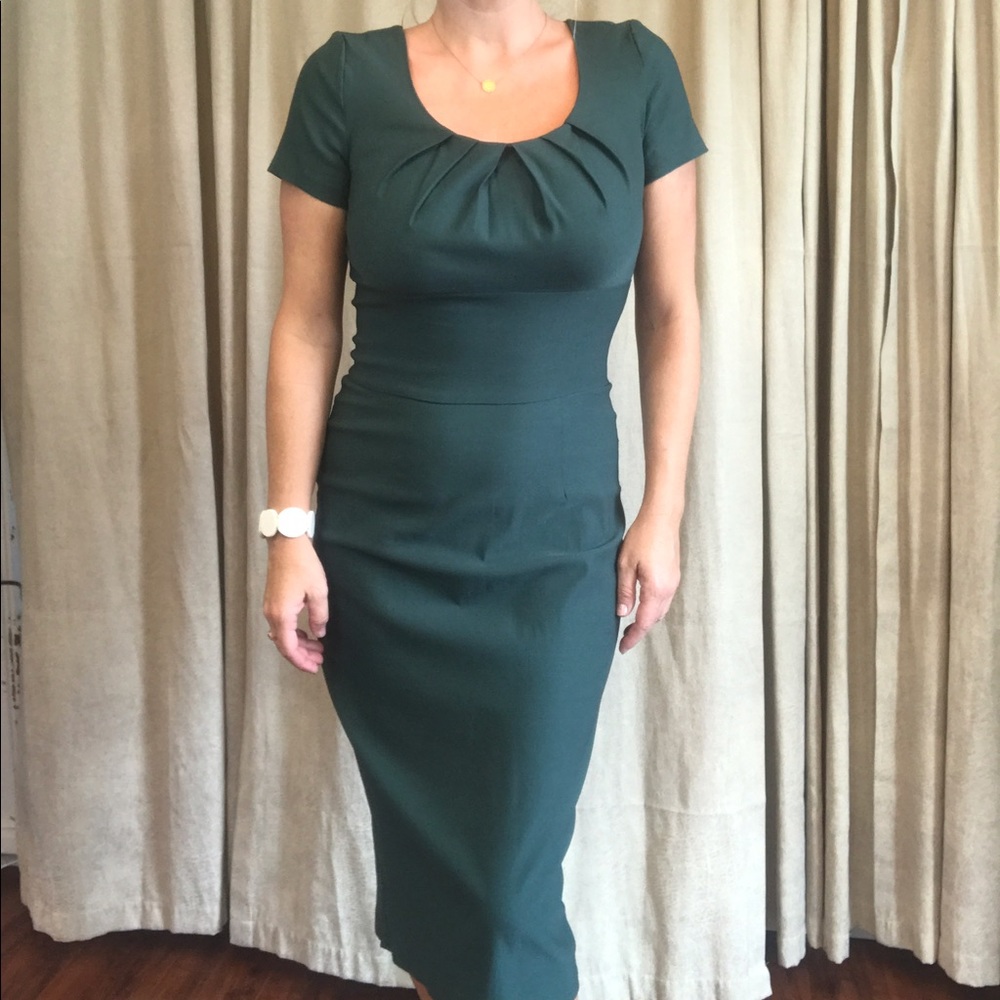 Forest dark green fitted wiggle dress