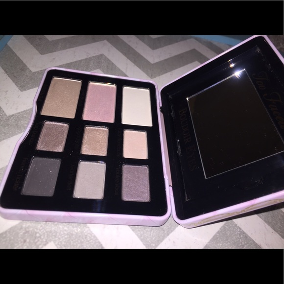 Too Faced Boudoir Eyes Palette - Picture 5 of 5