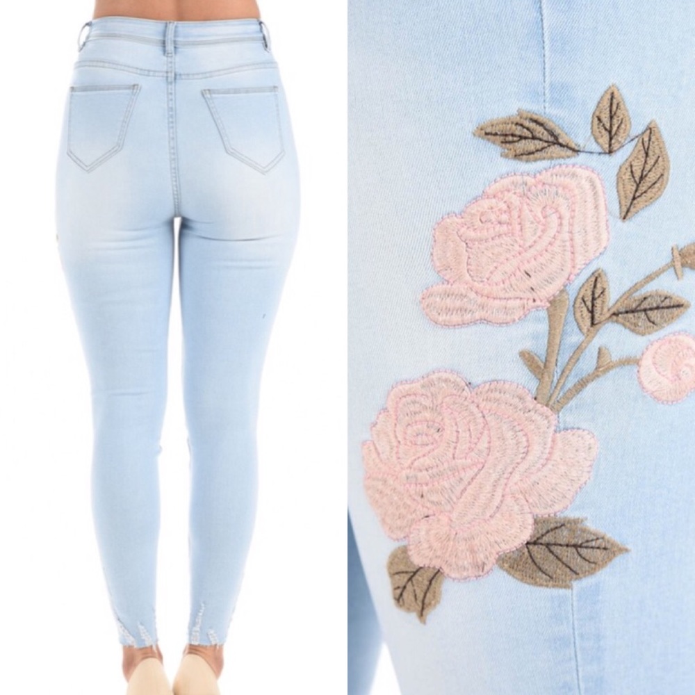 | new | HIGH RISE FLOWER DENIM - Picture 2 of 2
