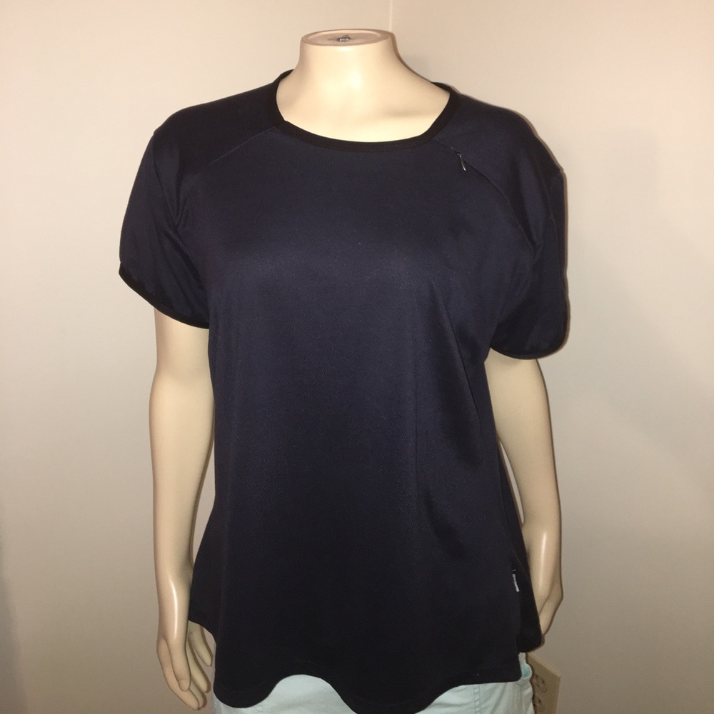 Nike dri-fit running top