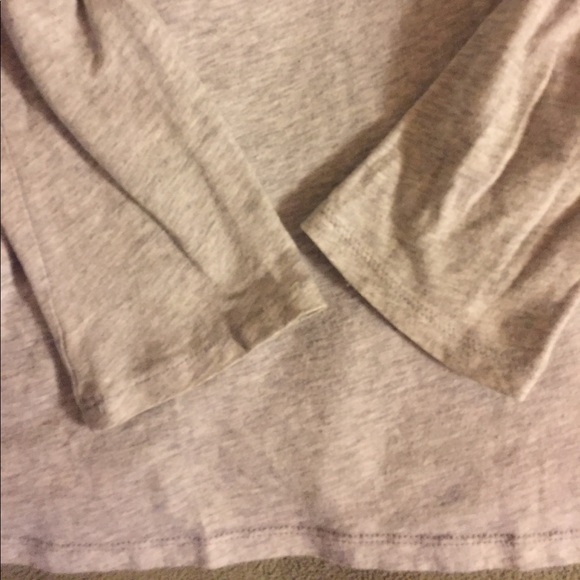 Long Sleeved Gap Scoop Neck Top - Picture 3 of 3