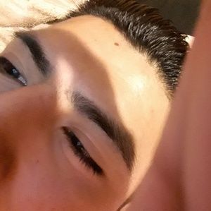 Meet your Posher, Andres