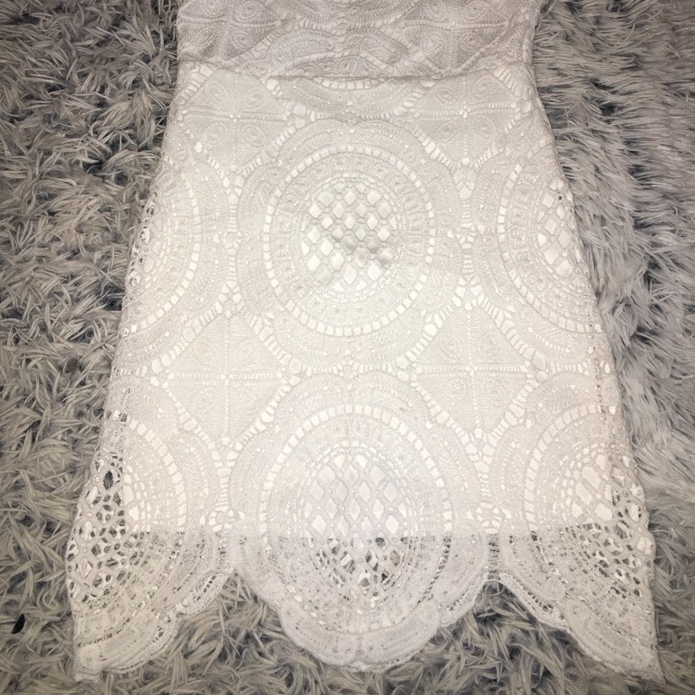 NWT White crochet mini dress no brand - Picture 2 of 3