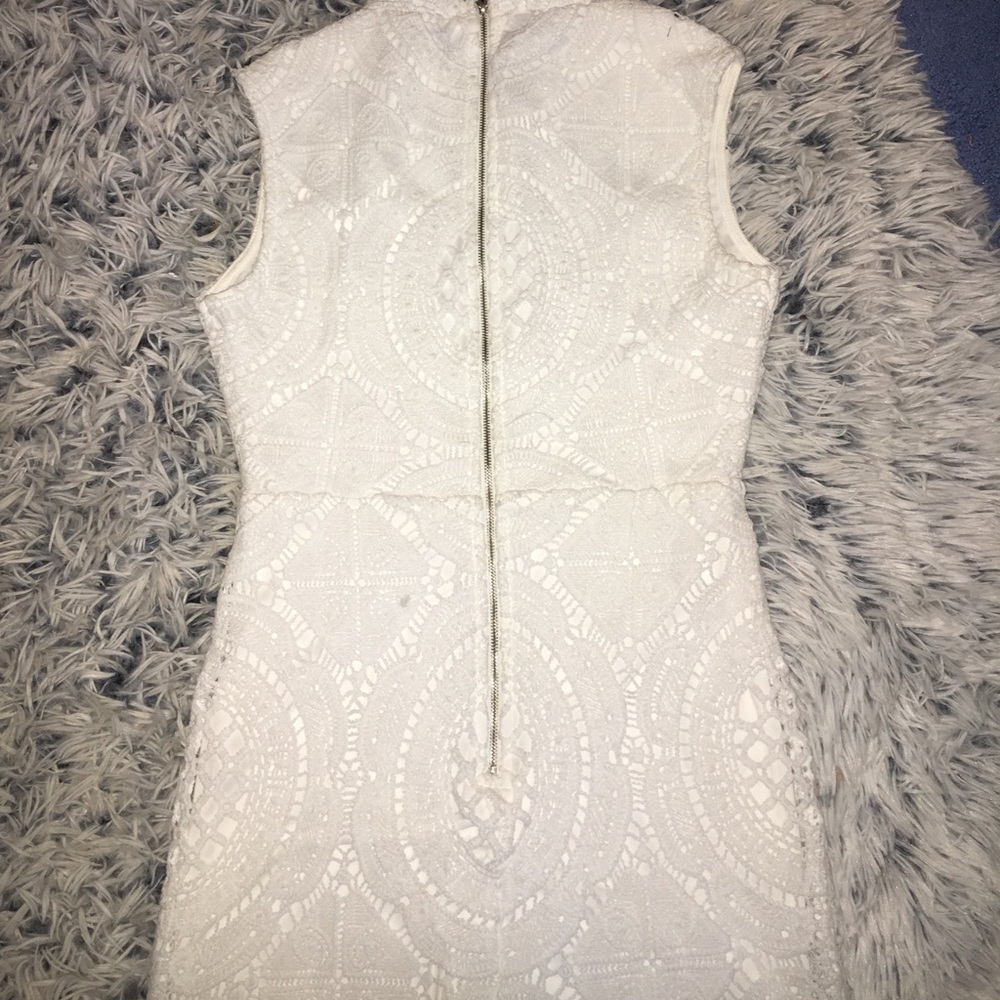 NWT White crochet mini dress no brand - Picture 3 of 3