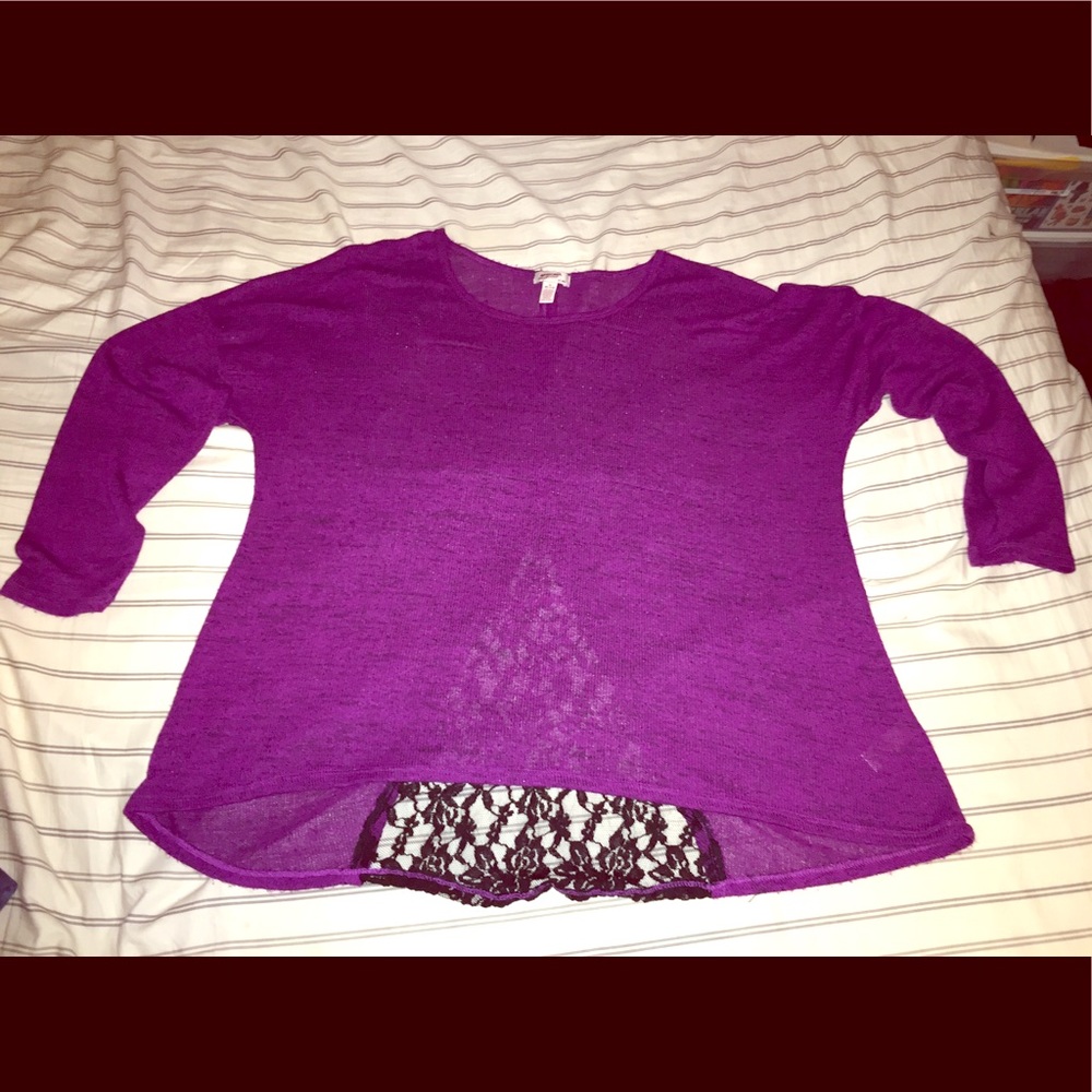 Thin sweater