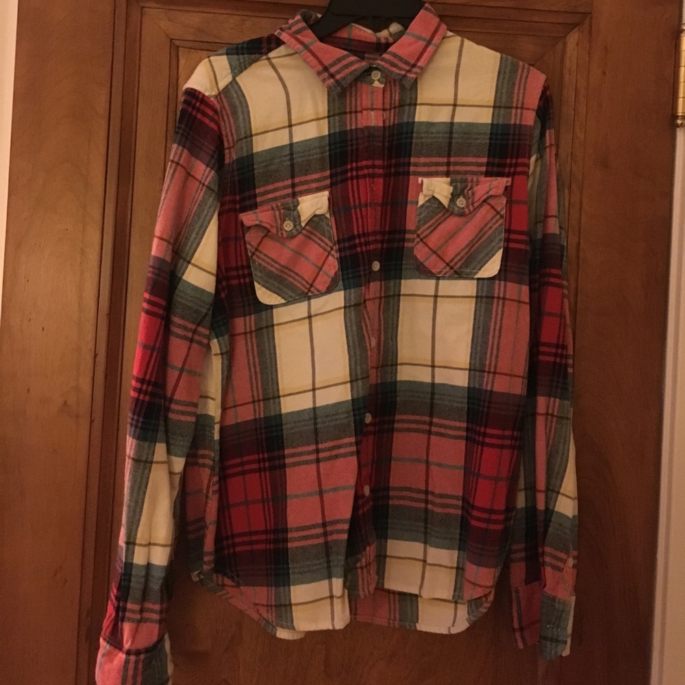 Red plaid flannel American eagle button down
