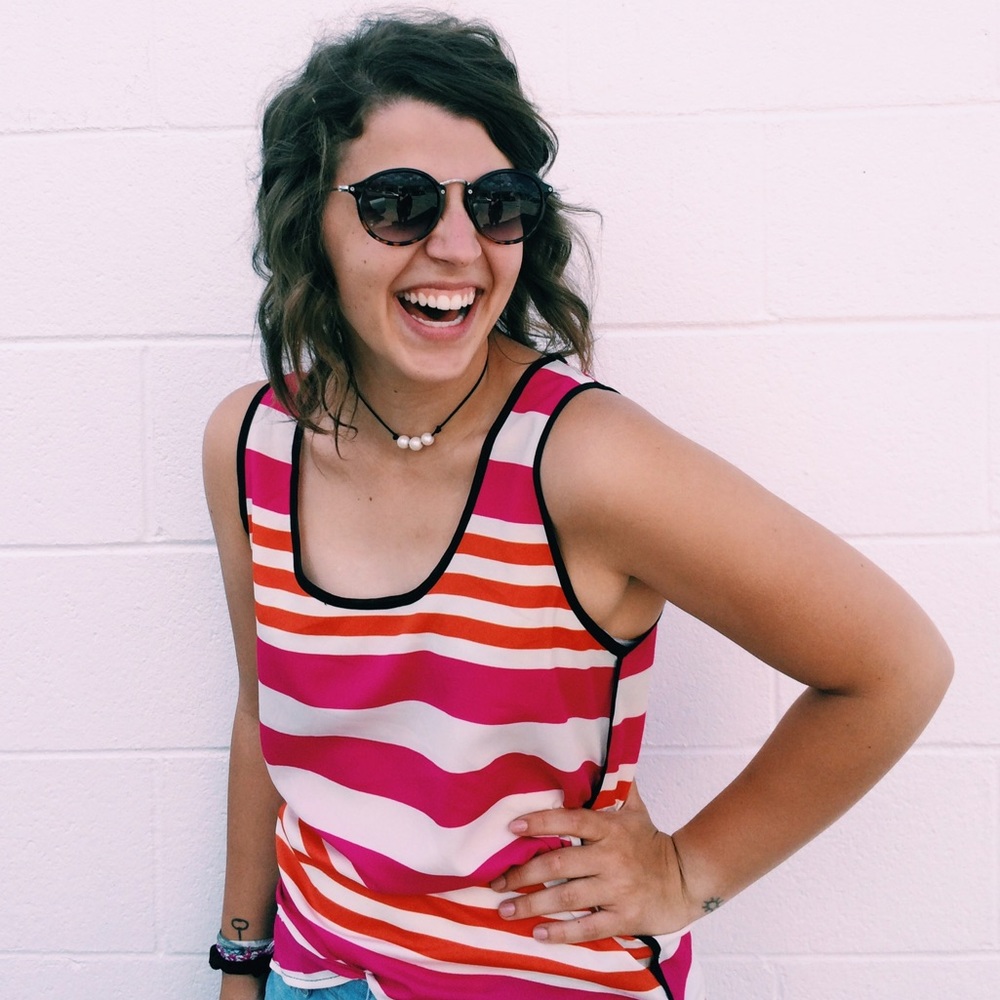 CUTE SILKY TANK TOP WOMENS SMALL