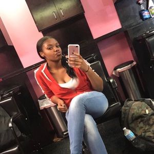 Meet your Posher, Ty