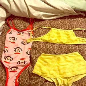 Toddler girls size 3T bathing suit's