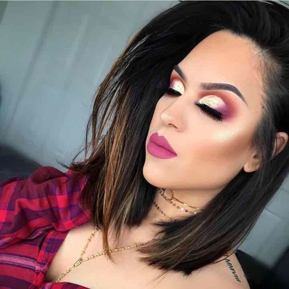 SOLD✨2 Palettes (ABH DUPES) - Picture 4 of 4