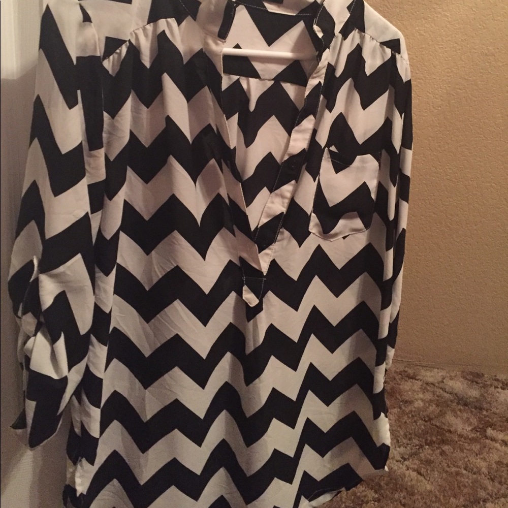 Chevron sheer top