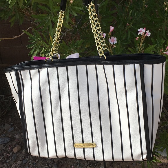 Betsey Johnson 💕w/ pull out cat pouch & pink bow - Picture 5 of 8