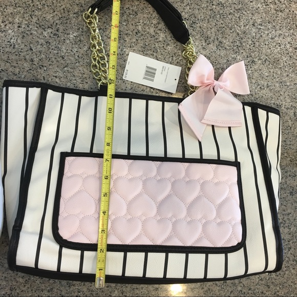 Betsey Johnson 💕w/ pull out cat pouch & pink bow - Picture 6 of 8