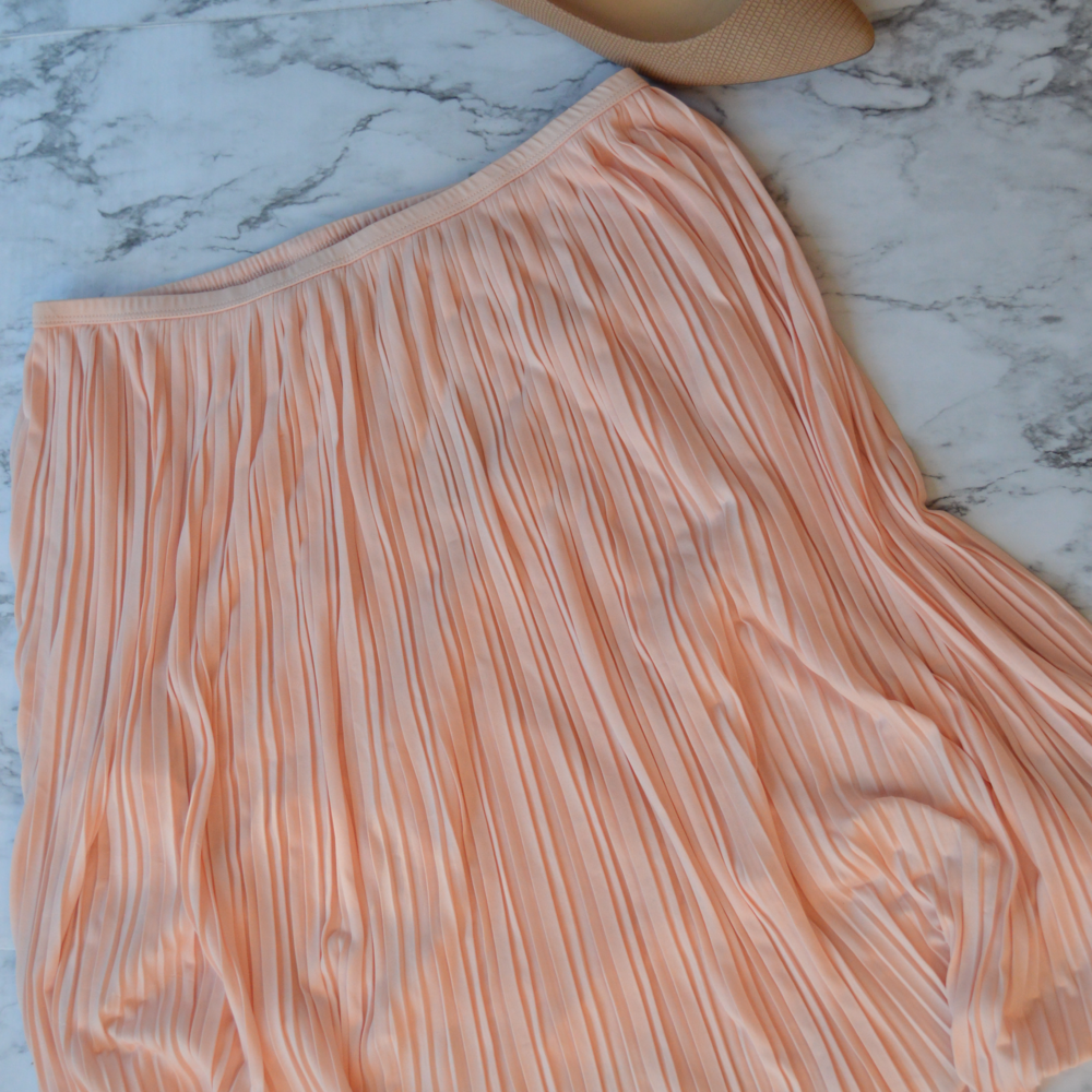 Mossimo Pleated Skirt