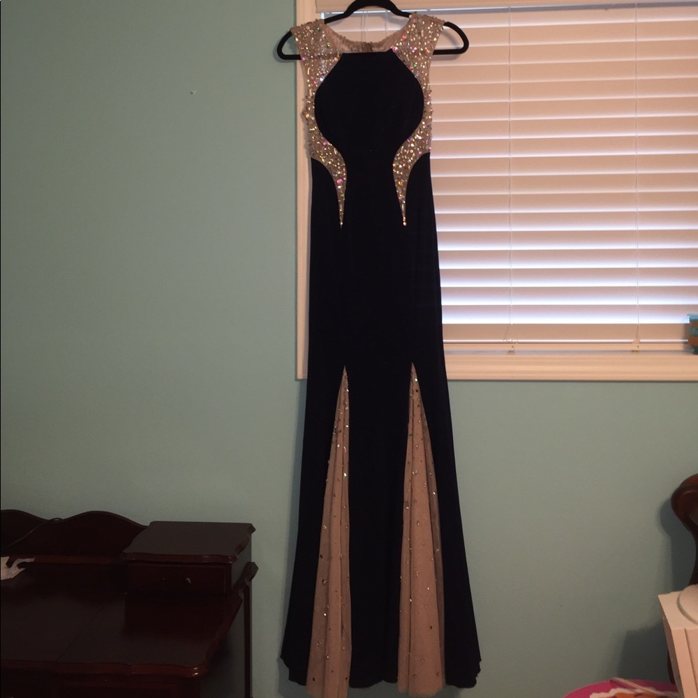 Navy prom dress