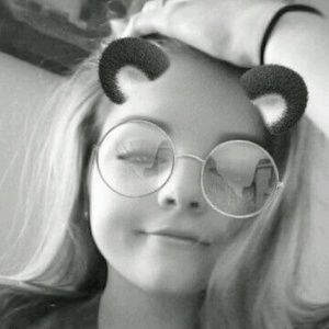 Meet your Posher, Alana