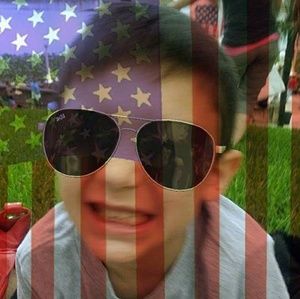 Meet your Posher, Toni