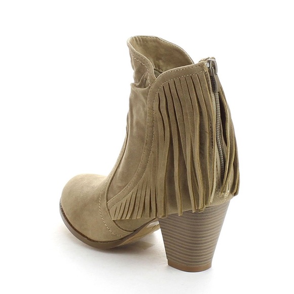 Tan V Cut Fringe Ankle Booties - Picture 5 of 6